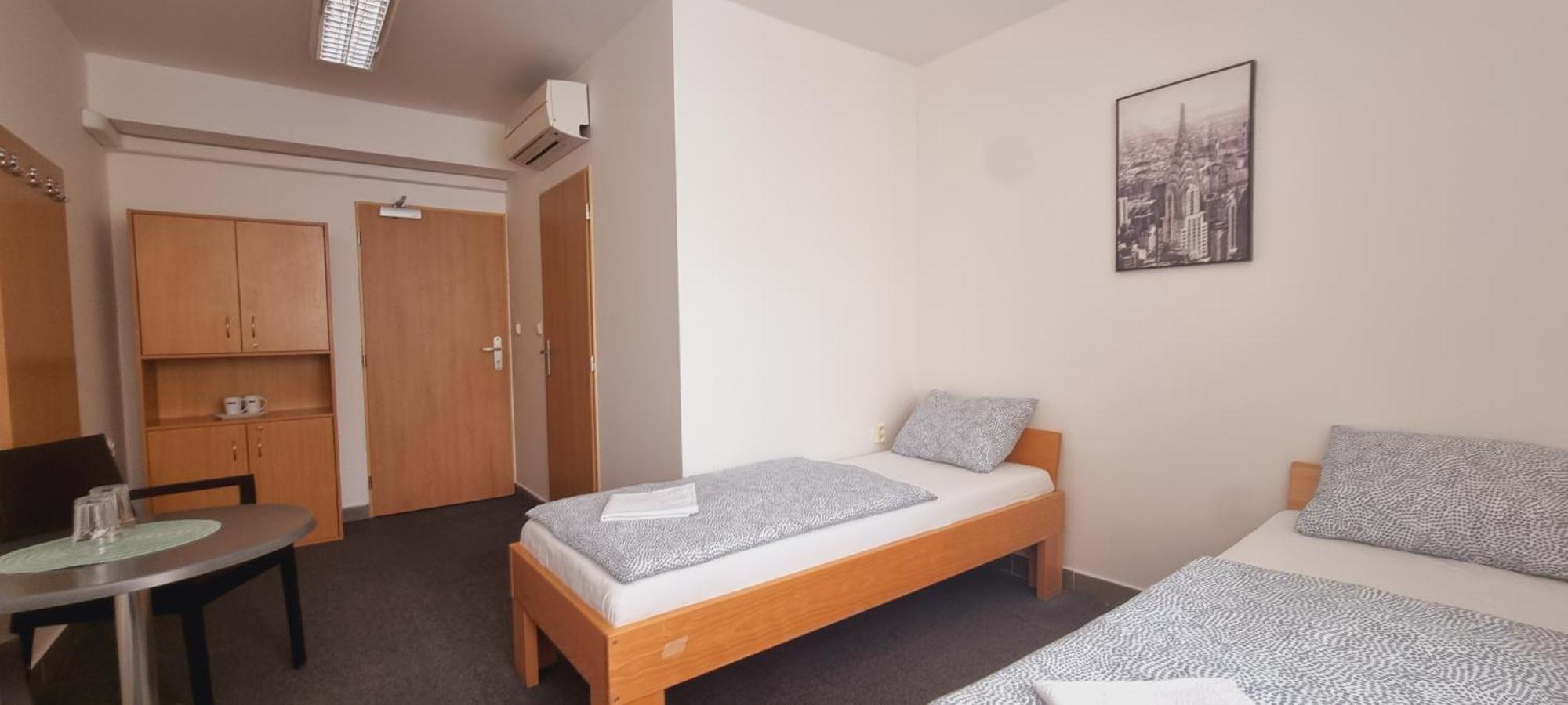 Hotel Rada Ostrava Extérieur photo